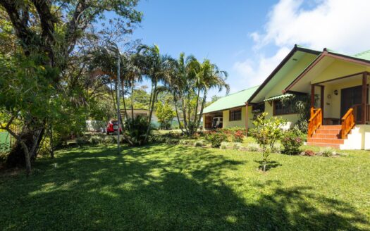 Acogedora casa en venta en Volcancito – MLS 22004