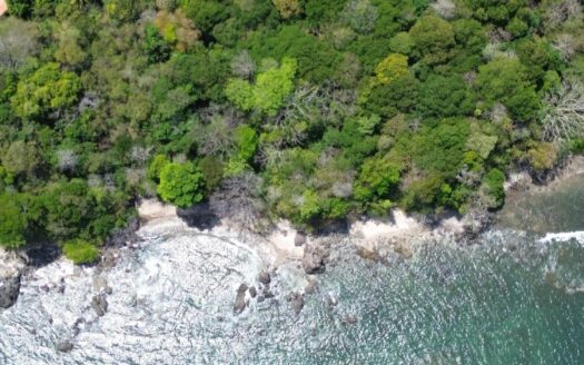 Lote de 4.506 m2 frente al mar en venta – MLS 22144
