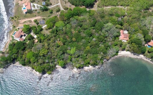 Lote de 4.506 m2 frente al mar en venta – MLS 22144