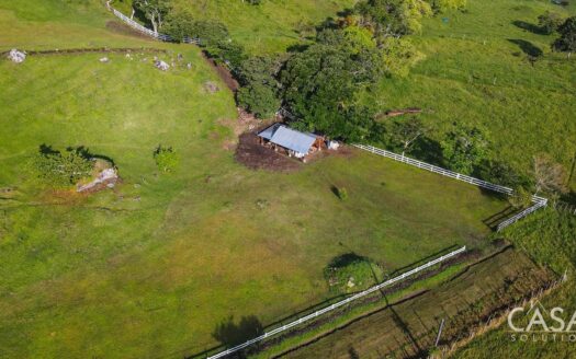Lote de 2,000 m² cerca del pueblo de Volcán en venta – MLS 22848