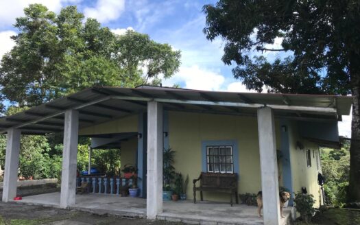 CASA CON APARTAMENTO RODEADA DE NATURALEZA – MLS 19019