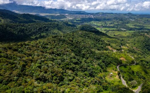 La Riqueza de la Naturaleza en Volcán Chiriquí – MLS 17900