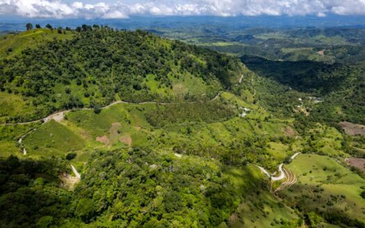La Riqueza de la Naturaleza en Volcán Chiriquí – MLS 17900