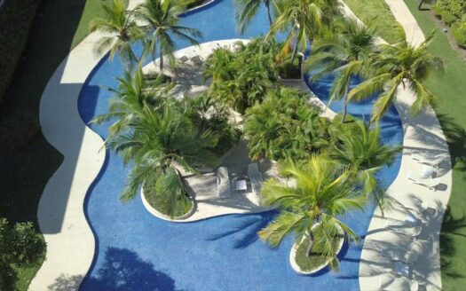 Excepcional Suite en Coronado Luxury Suites & Club – MLS 22788