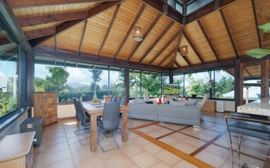 Impresionante Casa de Inspiración Balinesa en Volcancito Boquete – MLS 16169
