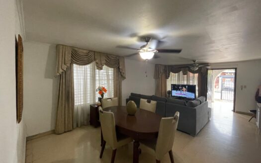 Venta de Casa en Hato Pintado – MLS 22101