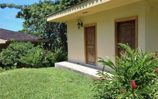 Villa en venta en Red Frog Beach Resort – MLS 22503