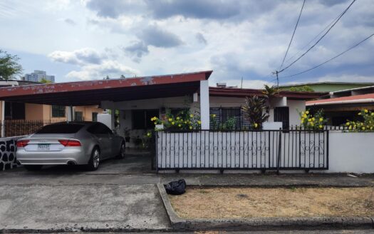 Casa en Villa Cáceres – MLS 22974