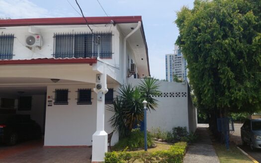 SE VENDE DUPLEX EN EXCELENTE AREA – MLS 22086