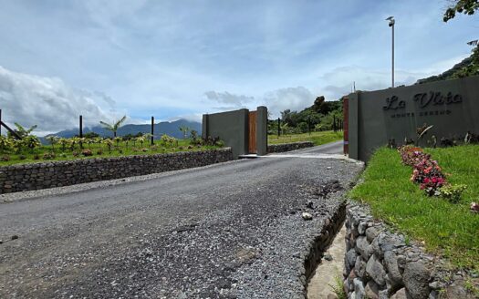 Residential Lot of 4,475 m² with Panoramic Views – MLS 22414