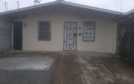 CASA EN EL TECAL – MLS 22393