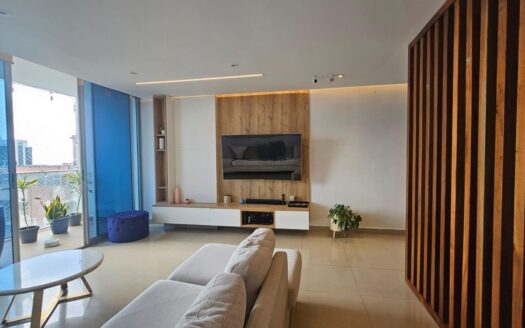 P.H. THE PALM EN OBARRIO, CENTRICO Y MODERNO – MLS 22661