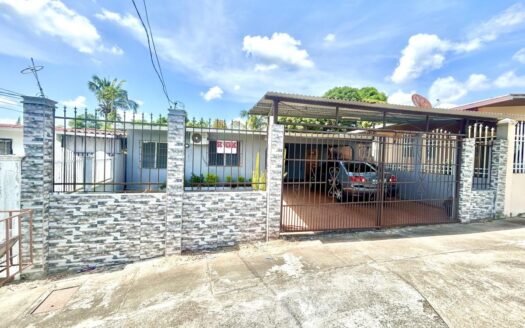 For Sale in Jardines del Mastranto – MLS 22276
