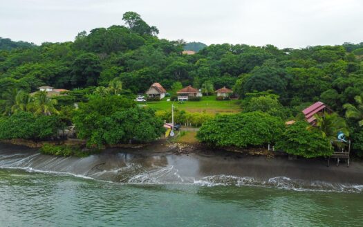 Propiedad frente al mar en Bucaro – MLS 22340