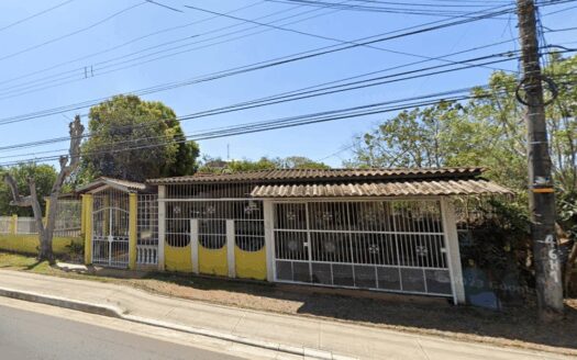 Residencia e instalaciones religiosas en David, Chiriquí – MLS 22918