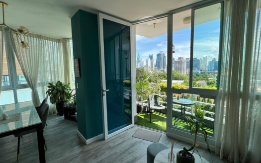 Apartamento Amoblado en The Cosmopolitan Towers – MLS 22934
