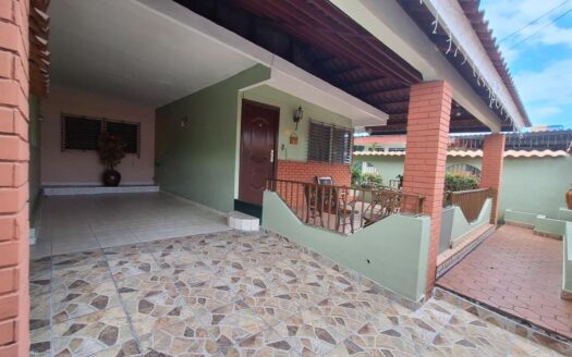 CASA EN VENTA EN CHANIS – MLS 22966