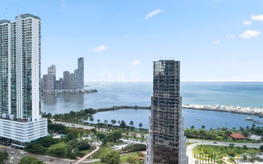 APARTAMENTO EN VENTA AVENIDA BALBOA – MLS 22816