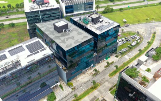 Venta de oficina en Office Plex Santa Maria – MLS 22970