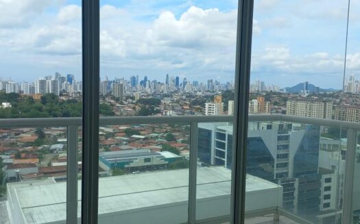 Se Vende Apartamento en King Park Condado del Rey reposeído – MLS 22983