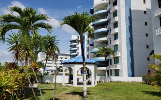 Condominio de 3 habitaciones en alquiler cerca de la playa en Playa Blanca – MLS 22439