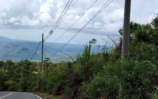Impresionante propiedad de montaña de 5 hectáreas con vistas al mar, Sora – MLS 22510