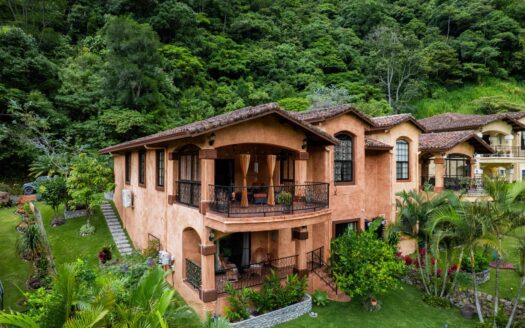 Villa con Vistas en Valle Escondido Boquete Panamá – MLS 23015