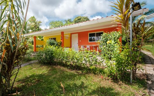 Hotel Comercial y Casa Residencial en Las Lajas Chiriquí – MLS 21721