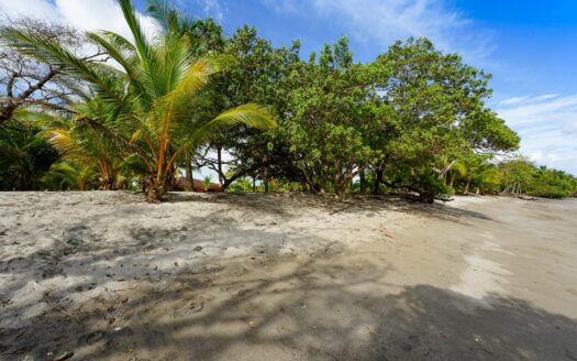 Lote frente al mar en venta – MLS 22146