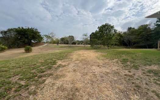 Terreno en Venta – Clayton – MLS 23071