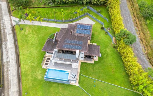 Casa de 3 habitaciones en venta en Lucero – MLS 23076