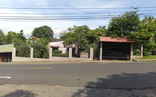 Oportunidad de inversión:casa para hostal,David,Chiriquí;a lado de terminal – MLS 23094