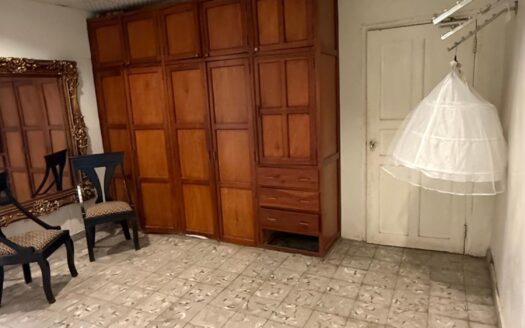 En venta: 2 locales en esquina en el centro de Chitré con gran visibilidad – MLS 22867