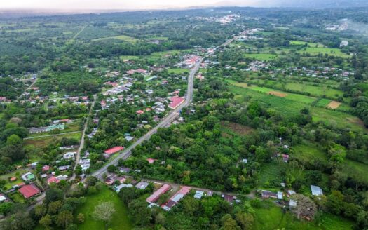 Propiedad comercial y residencial – MLS 21767