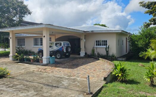 Casa campestre 3 recamaras en La Colonia – MLS 23387