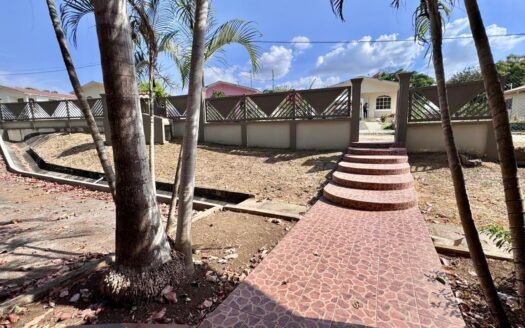Venta de casa en El Cocal de Las Tablas. – MLS 23236