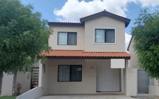 Casa en Venta en Las Arboledas, La Chorrera – MLS 23256