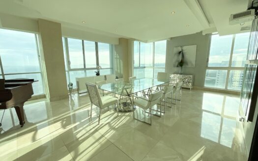 Apartamento de lujo en Ocean Two, Costa del Este – MLS 23253