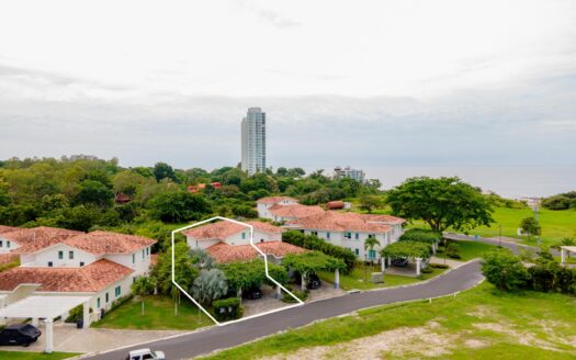 Dúplex de Lujo en San Carlos cerca de Coronado – MLS 23252