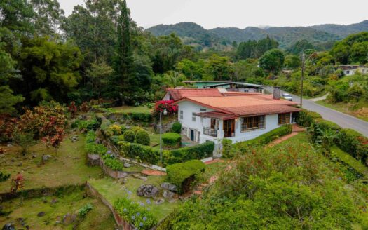 ¡Descubre el lugar de tus sueños en Boquete! – MLS 22339