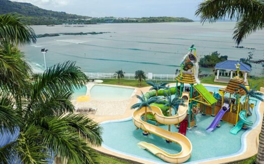 Venta de Apartamento en PH Altamarina, Playa Dorada – MLS 23263