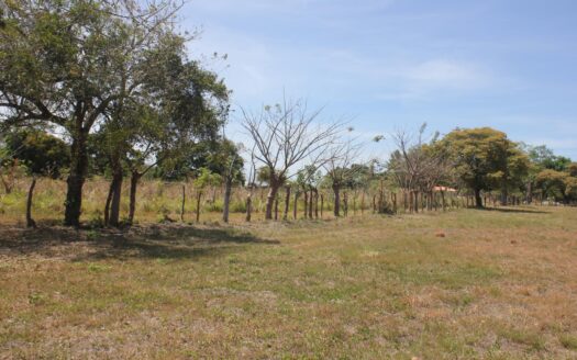 TERRENO EN VENTA – MLS 23274