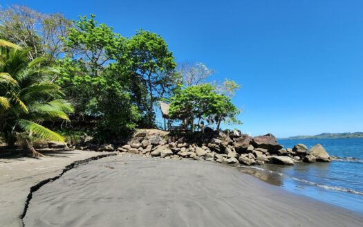 Lote de Playa en Isla Muertos – MLS 21908