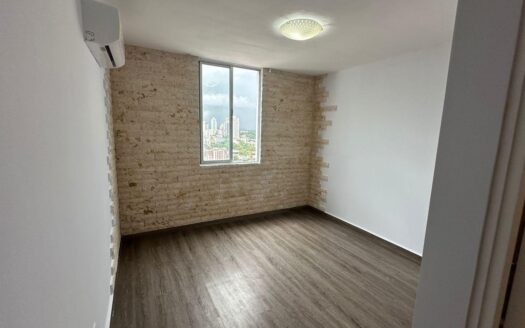 Venta de apartamento en PH Plaza Valencia, Vía España – MLS 23327