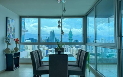 Grandbay Tower con impresionantes vistas a la Avenida Balboa – MLS 23335