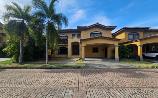 BANCO VENDE CASA EN PH ANTIGUA – MLS 23330