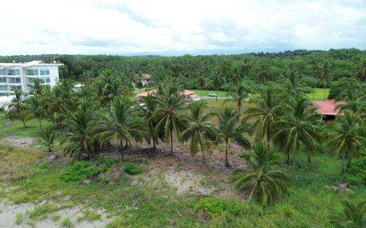 Lote frente al mar en venta en Sol & Mar – MLS 23357
