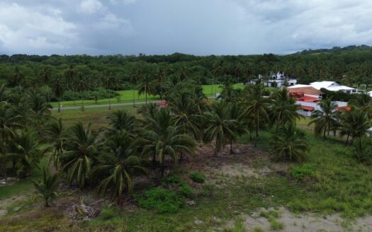 Lote frente al mar en venta en Sol & Mar – MLS 23357