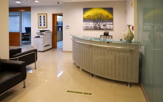 Venta de oficina en Torre Bicsa – MLS 23346