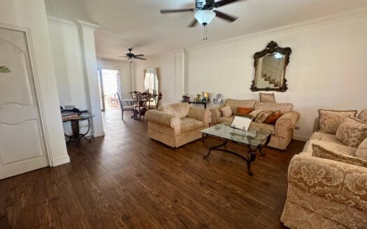 Venta Casa en Quintas de Cerro Viento – MLS 23366